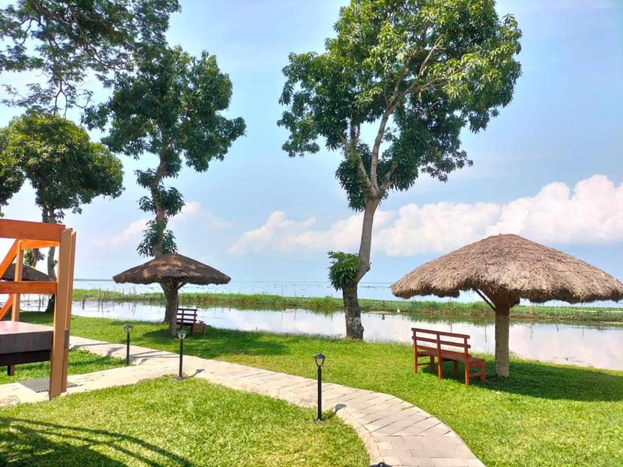 Water Scapes Hotel Kumarakom Ngoại thất bức ảnh