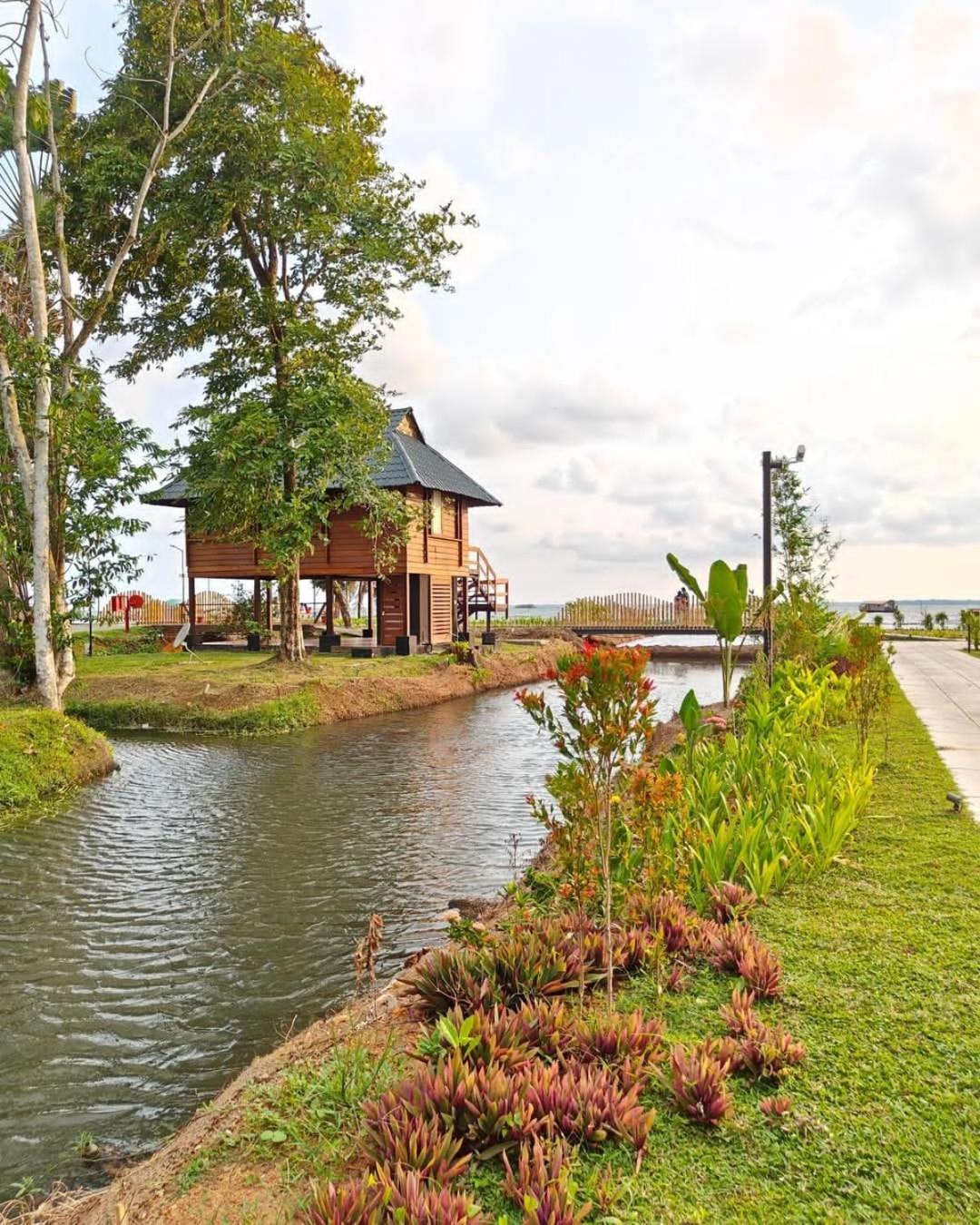 Water Scapes Hotel Kumarakom Ngoại thất bức ảnh